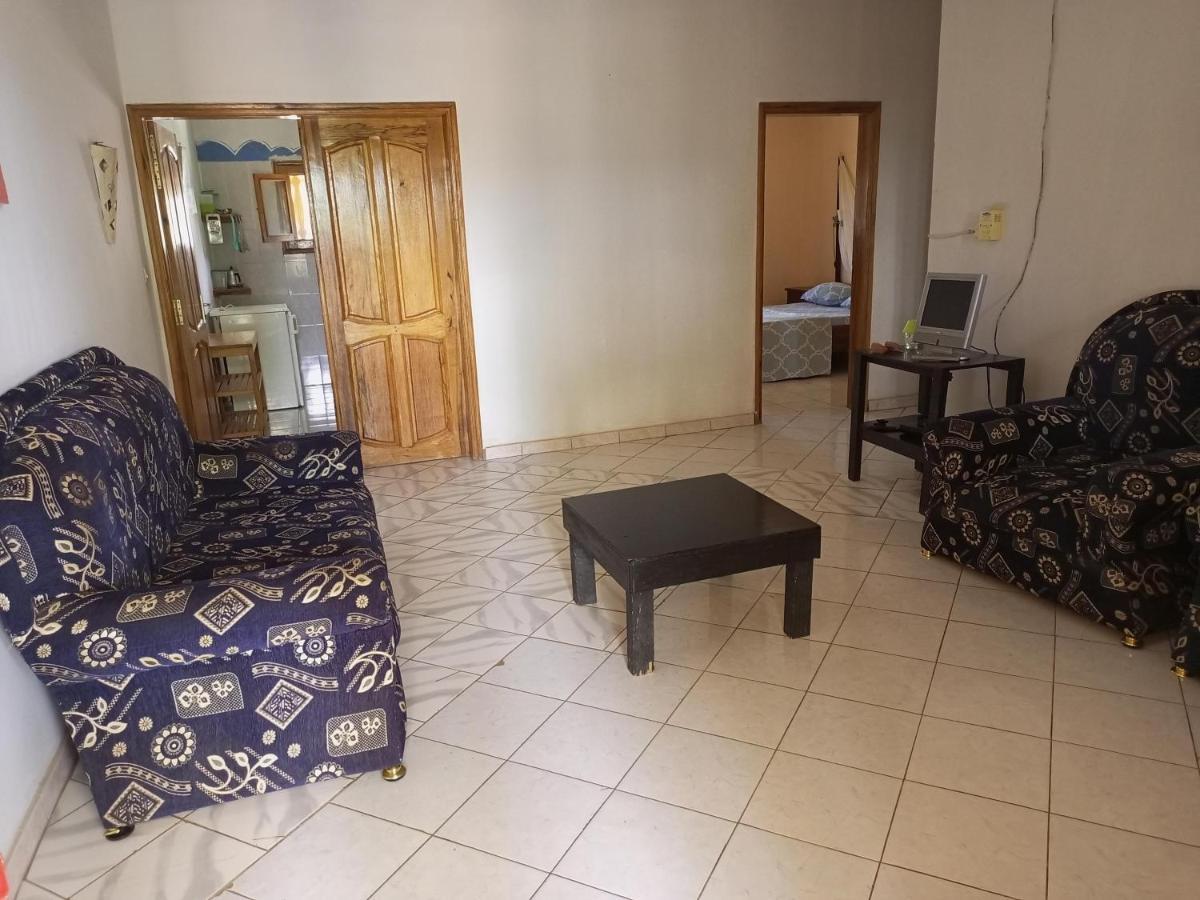 Guesthouse Dalal Ak Jamm 엠보우 외부 사진